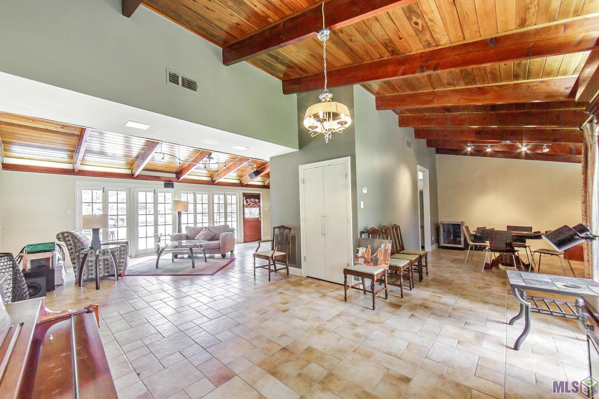 402 Forest Boulevard Houma, LA 70360 - Photo 2 of 10 Gallery Image 2