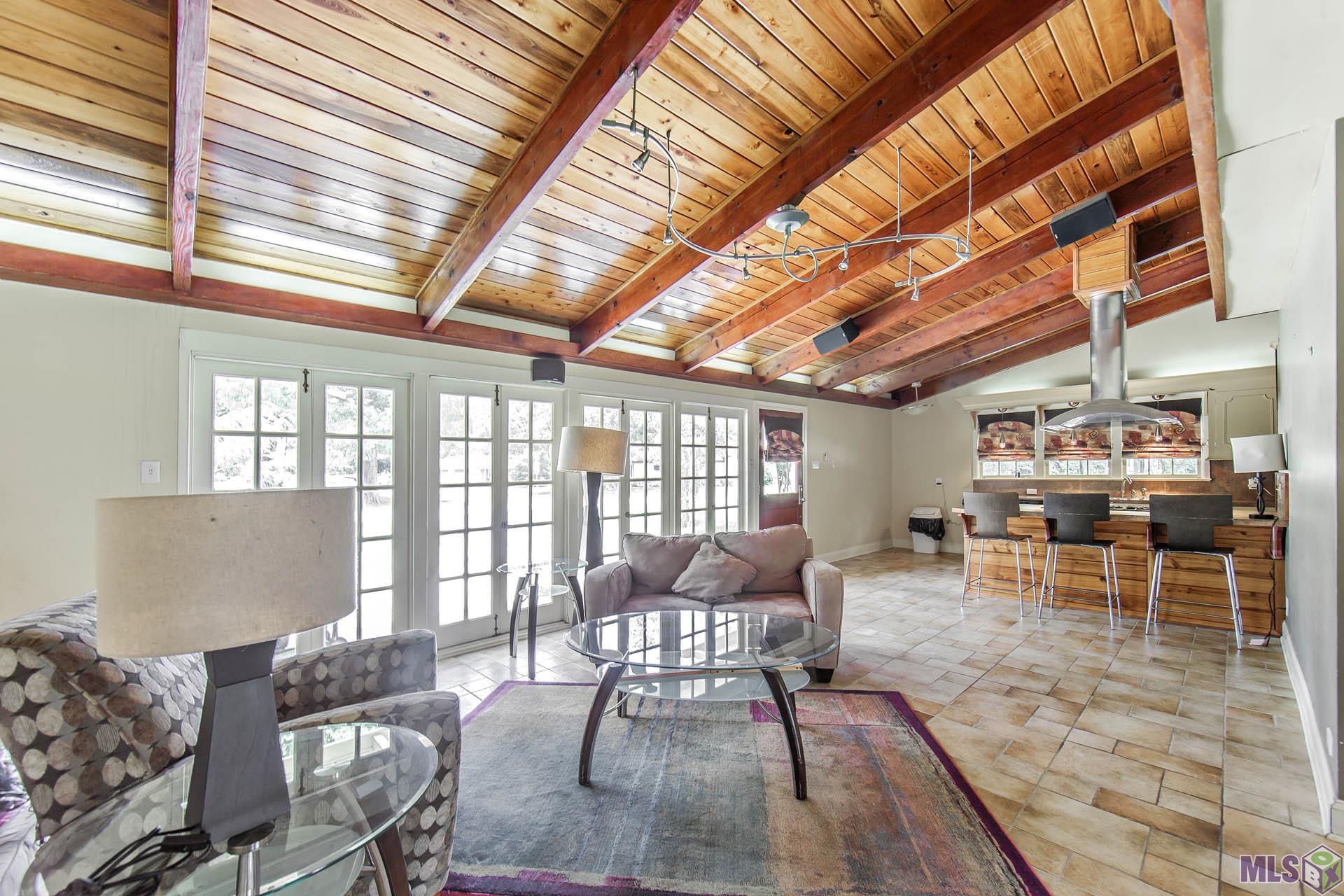 402 Forest Boulevard Houma, LA 70360 - Photo 3 of 10 Gallery Image 3