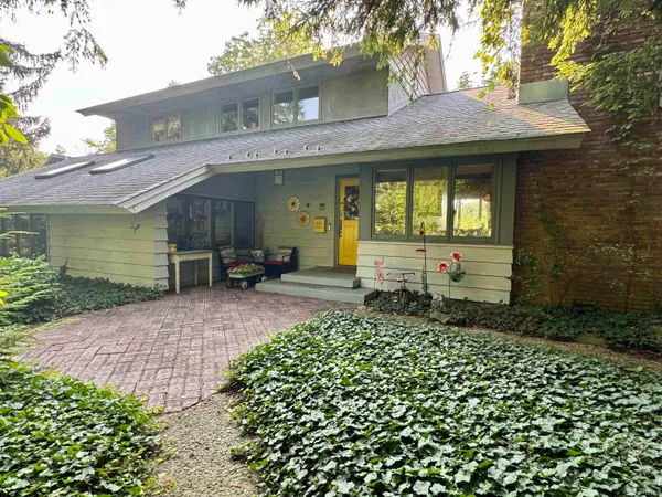 $277,000 | 459 East Hill Street, Wabash, IN 46992