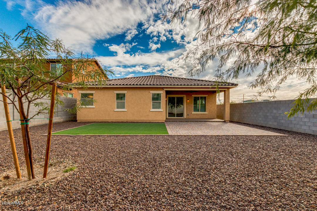 2146 West Red Fox Road Phoenix, AZ 85085 - Photo 5 of 36 photo_05