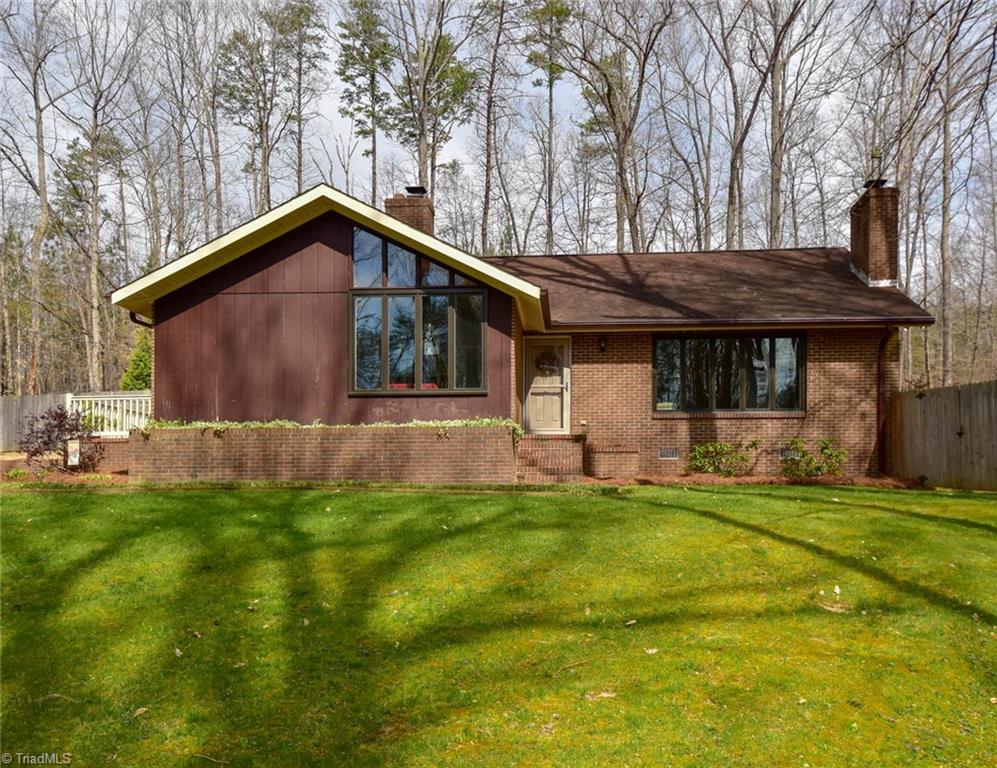 1857 Bethany Road Madison, NC 27025 - Photo 2 of 27