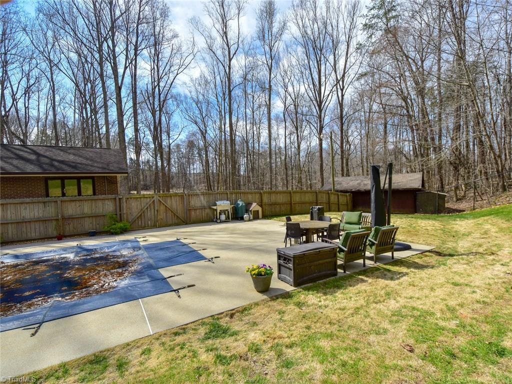 1857 Bethany Road Madison, NC 27025 - Photo 4 of 27