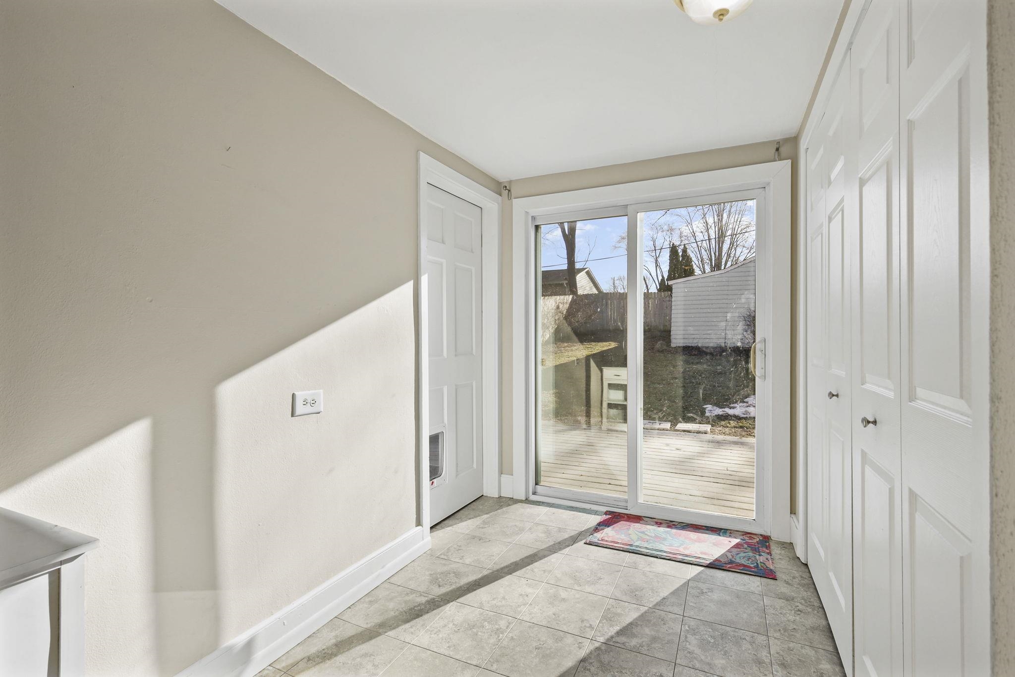 1957 Heath Avenue Madison, WI 53704 - Photo 20 of 40