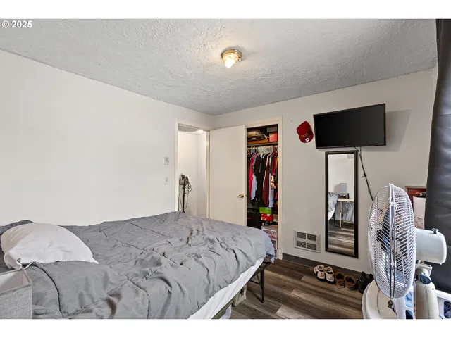 $575,000 | 771 21st Street Southeast, Salem, OR 97301