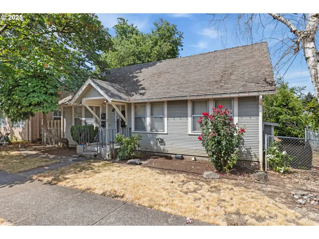 $575,000 | 771 21st Street Southeast, Salem, OR 97301