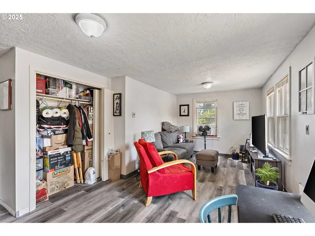 $575,000 | 771 21st Street Southeast, Salem, OR 97301