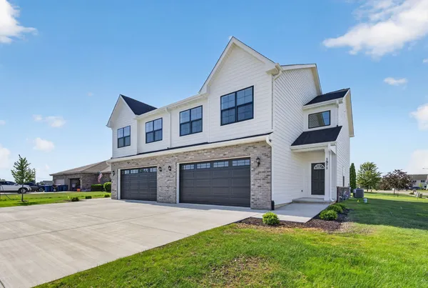 $374,900 | 1971 Taller Road, Morris, IL 60450