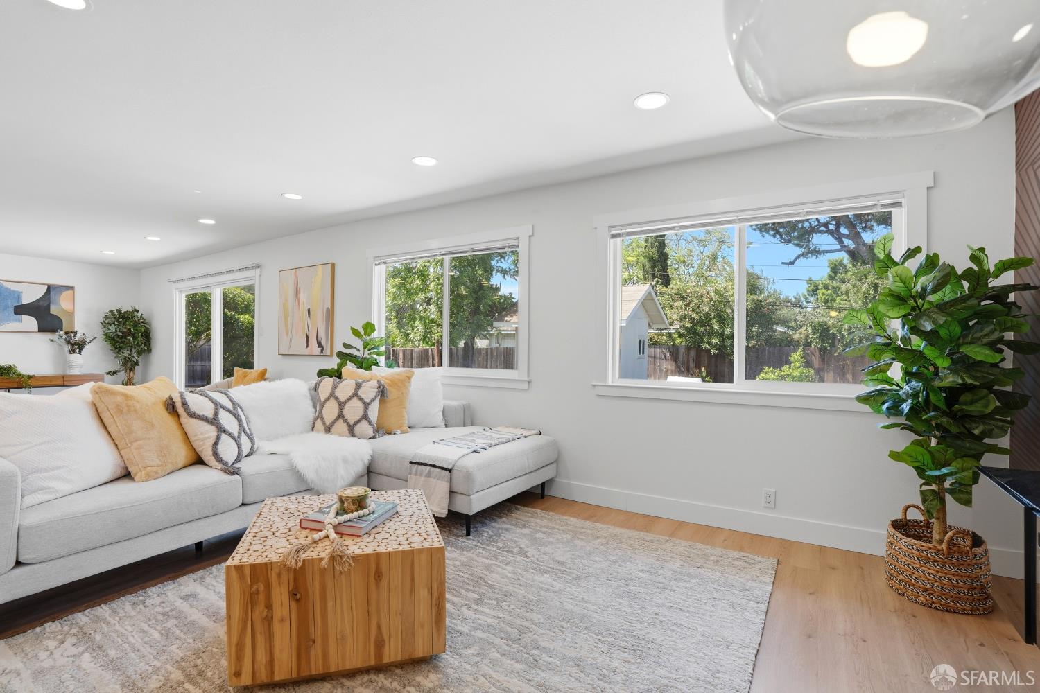 1201 Sheridan Road Concord, CA 94518 - Photo 11 of 52