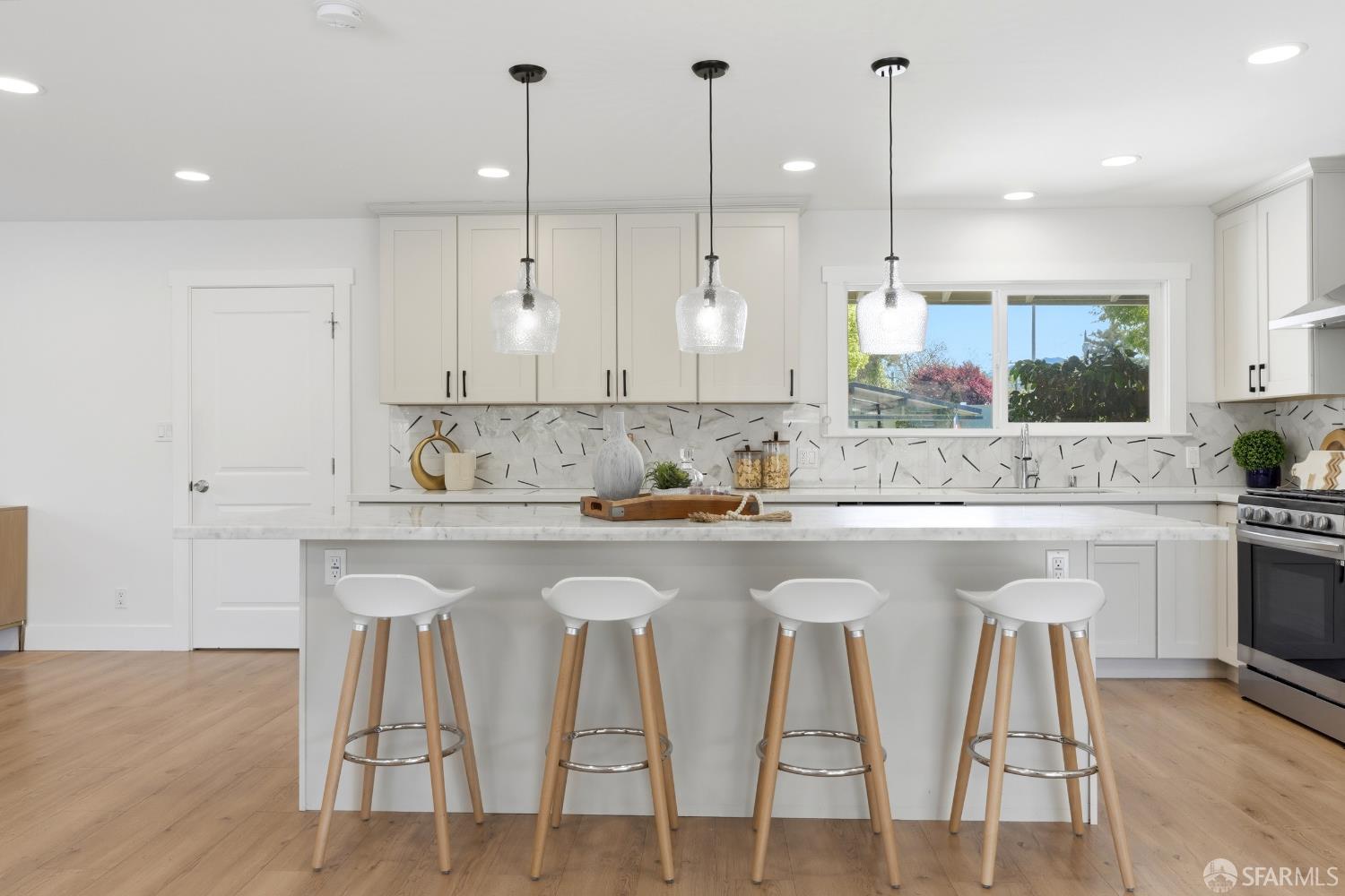 1201 Sheridan Road Concord, CA 94518 - Photo 14 of 52