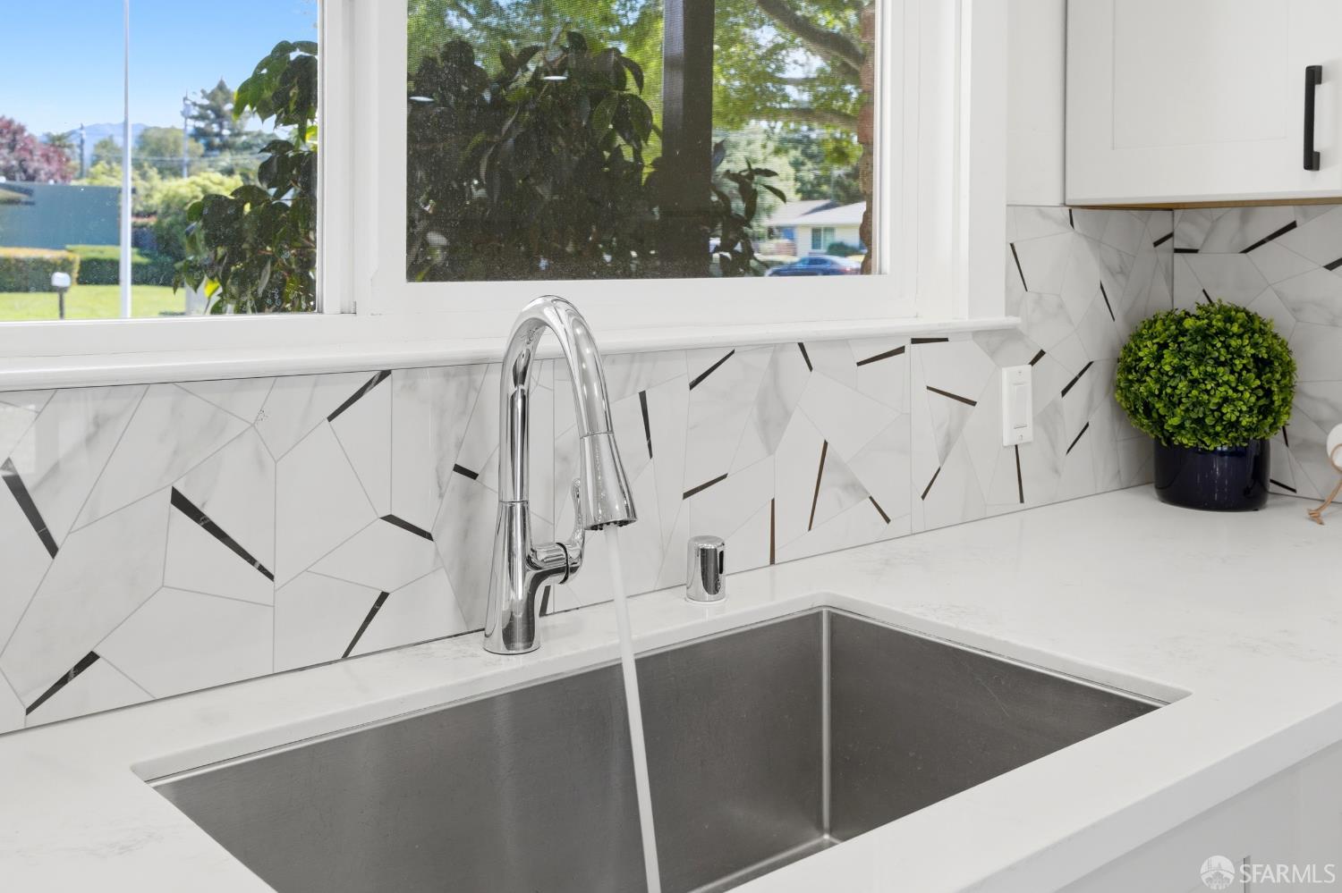 1201 Sheridan Road Concord, CA 94518 - Photo 17 of 52