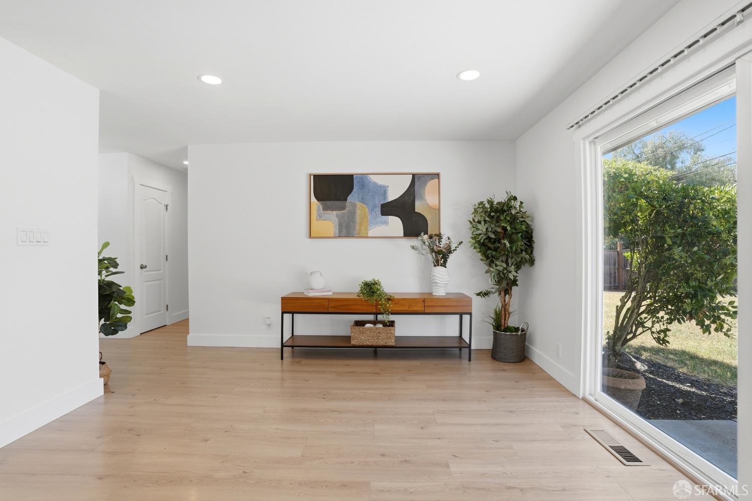 1201 Sheridan Road Concord, CA 94518 - Photo 7 of 52