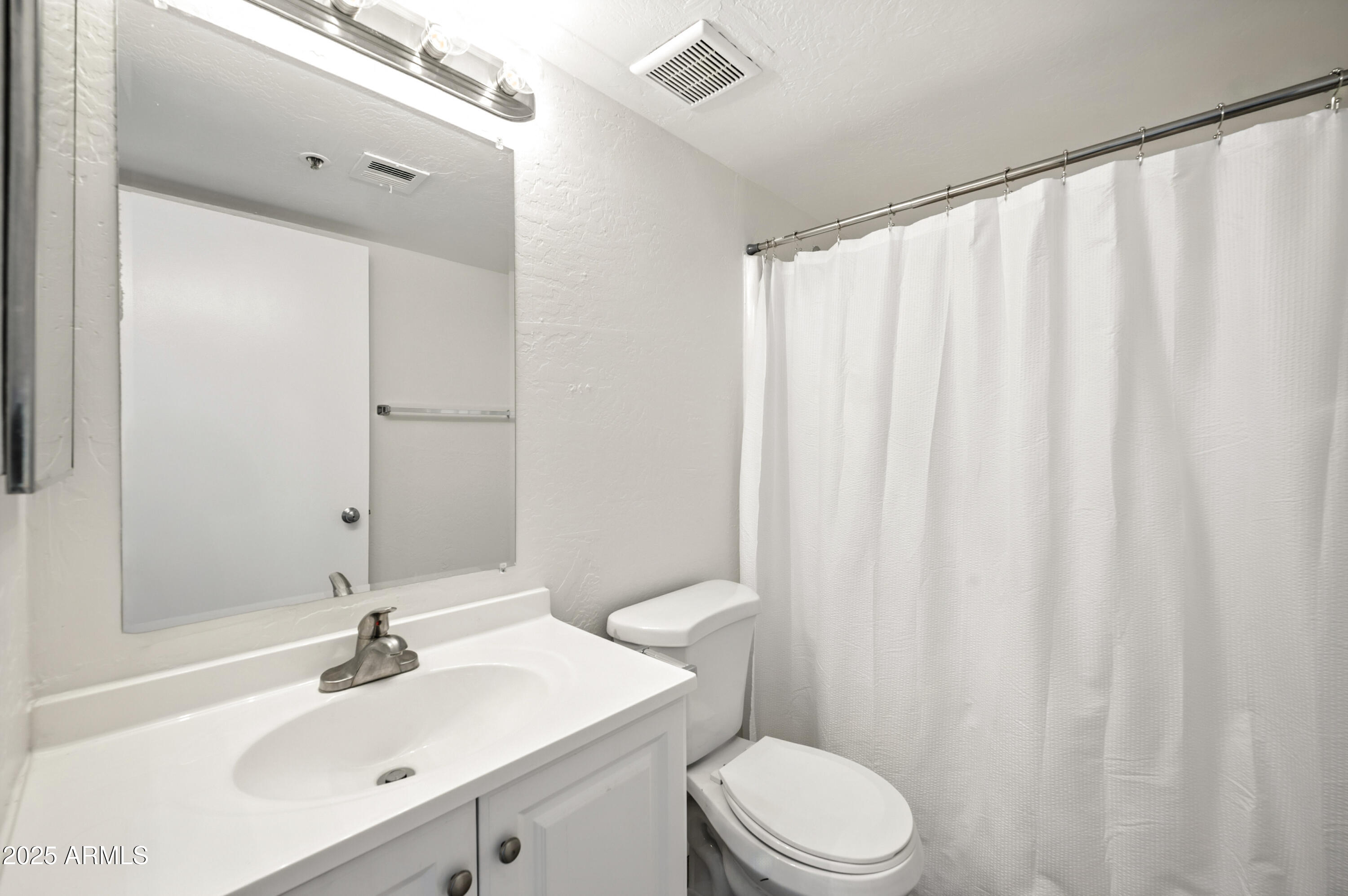 12123 West Bell Road, Unit 221 Surprise, AZ 85378 - Photo 6 of 18 221 Full Bath