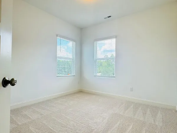 $2,195 | 511 Richland Crst Lane, Wake Forest, NC 27587
