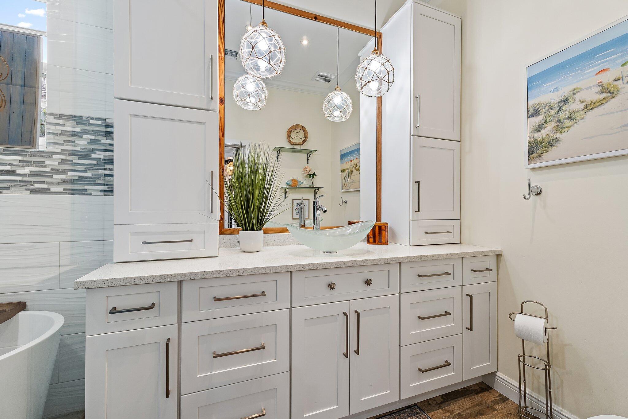 136 Via Catalunha Jupiter, FL 33458 - Photo 38 of 64 Bath