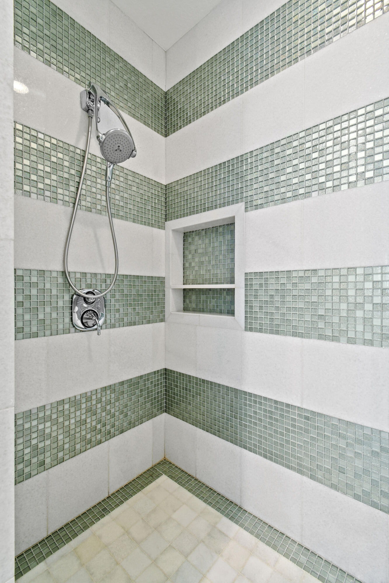 136 Via Catalunha Jupiter, FL 33458 - Photo 43 of 64 a bathroom with a bathtub and shower