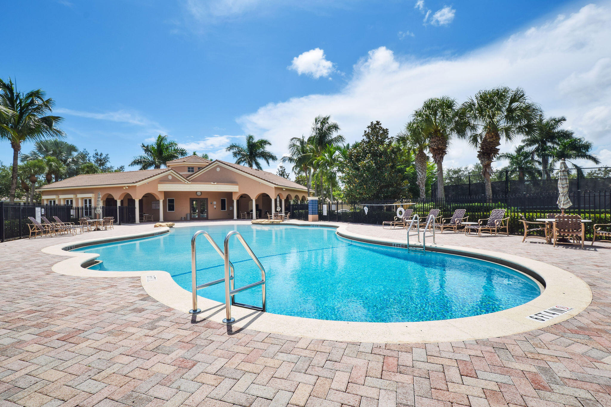 136 Via Catalunha Jupiter, FL 33458 - Photo 59 of 64 Pool