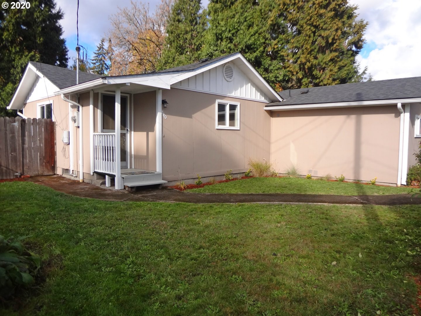840 25th Place Springfield, OR 97477 - Photo 1 of 29