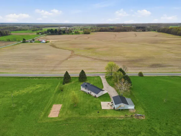$299,900 | 8835 McBride's Road, Vestaburg, MI 48891