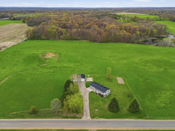 $299,900 | 8835 McBride's Road, Vestaburg, MI 48891