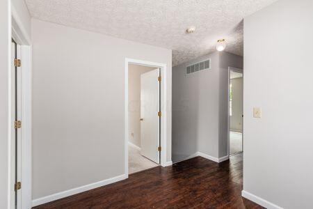 5766 Red Sand Road Hilliard, OH 43026 - Photo 23 of 43 24