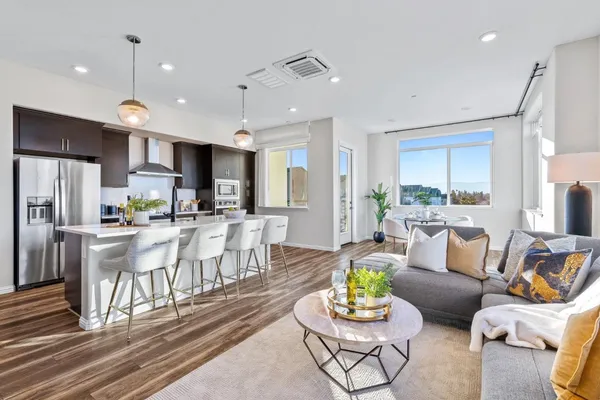 $1,170,000 | 3207 Mallard Court, Unit 401, San Jose, CA 95117