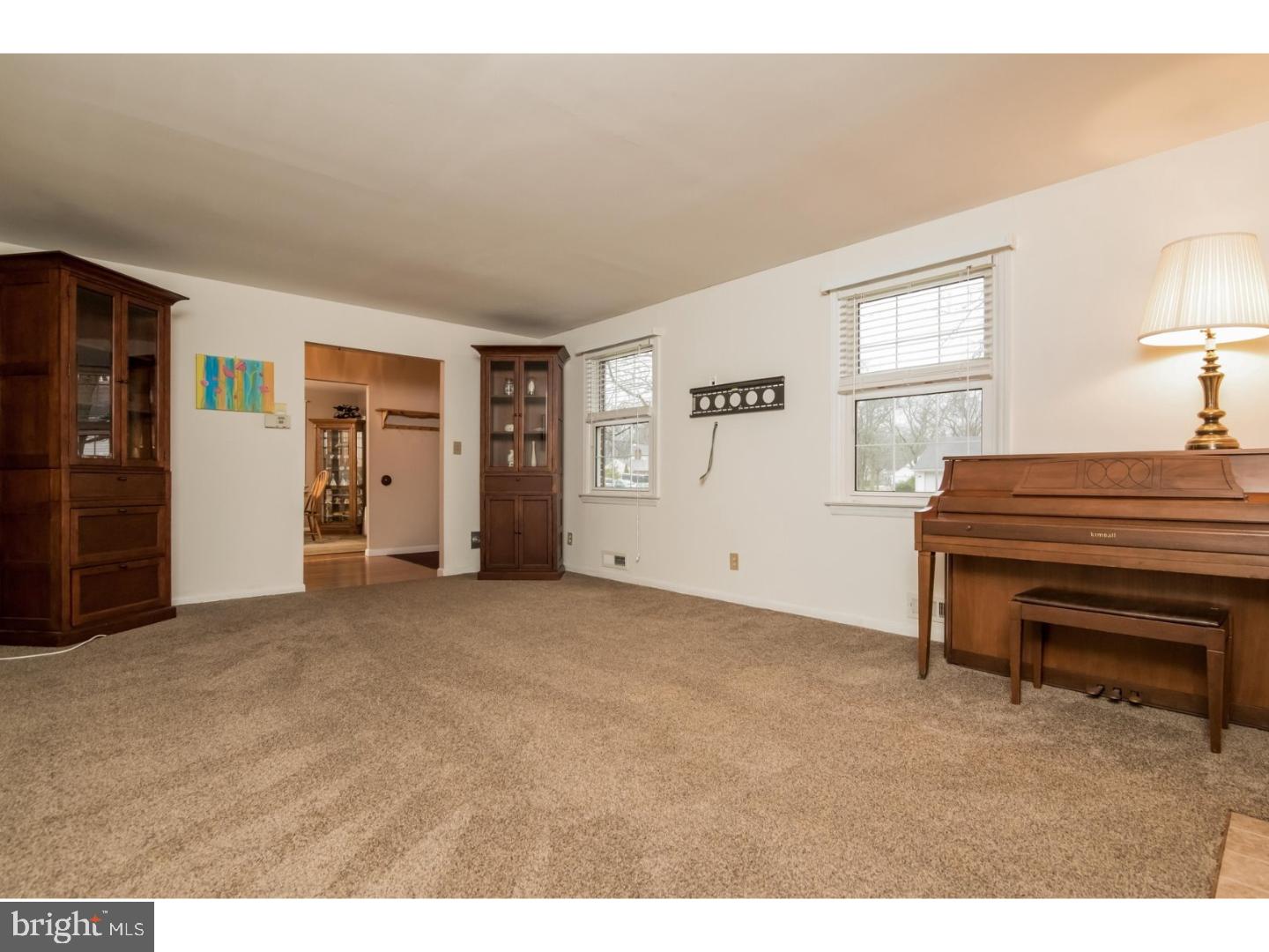 1125 Coopers Kill Road Cherry Hill, NJ 08034 - Photo 8 of 24 Living Room