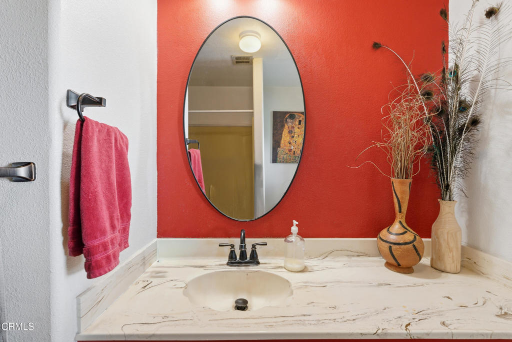 265 Beckwith Road, Unit SPC 41A Santa Paula, CA 93060 - Photo 18 of 25 12_265 beckwith-8