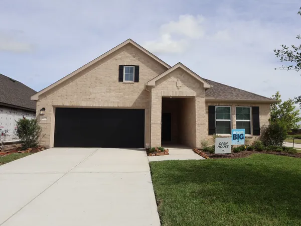$359,990 | 14021 Baikal Mnr Drive, Santa Fe, TX 77510