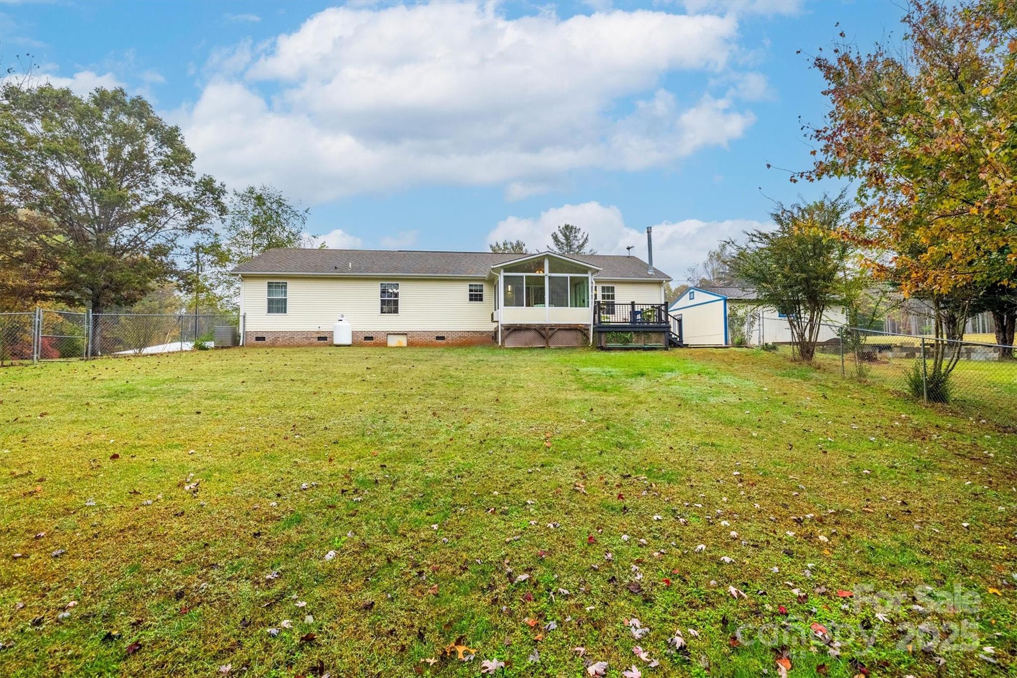 1327 Premier Road Granite Falls, NC 28630 - Photo 28 of 31 Gallery Image 28