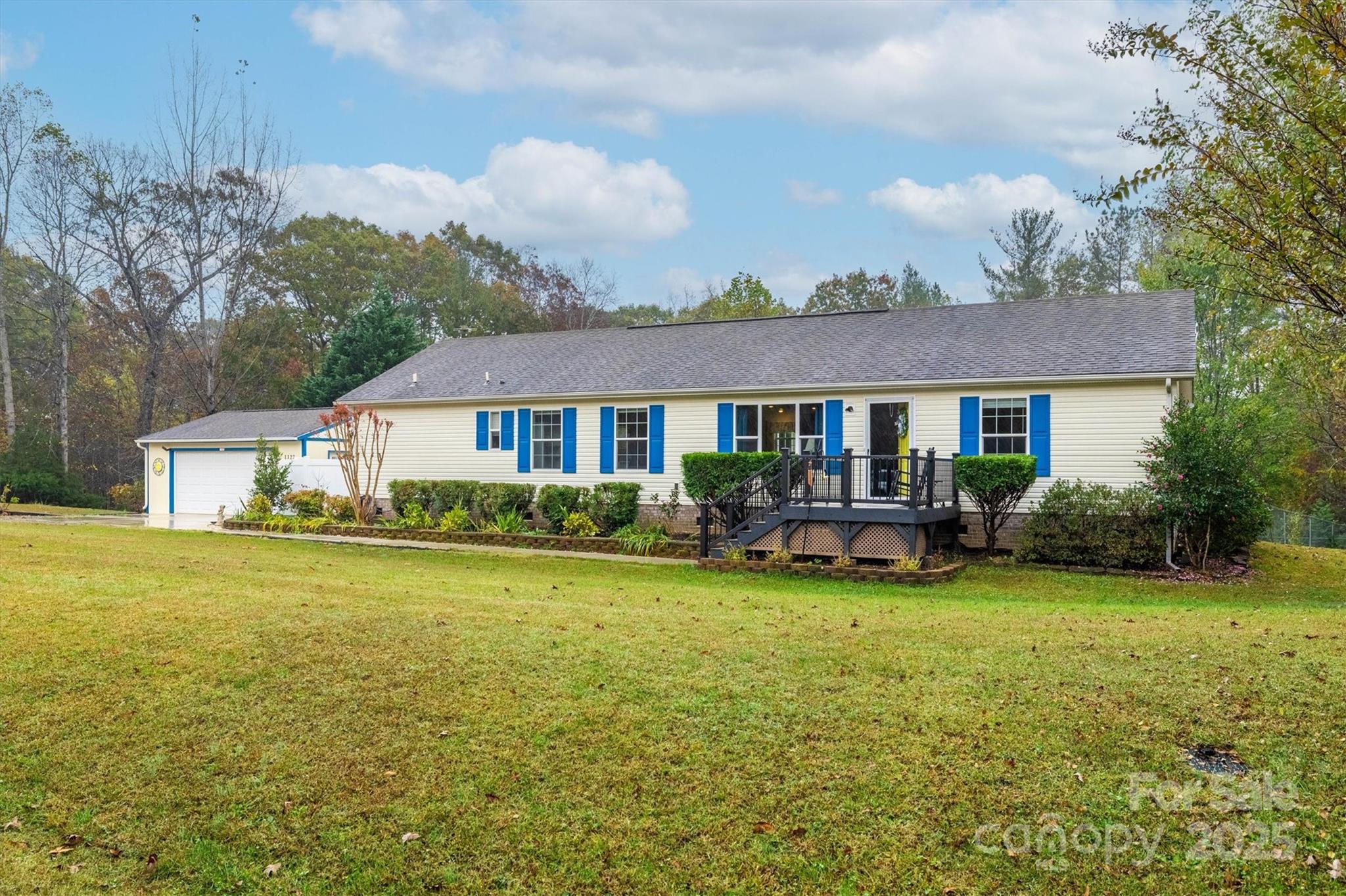 1327 Premier Road Granite Falls, NC 28630 - Photo 3 of 31 Gallery Image 3