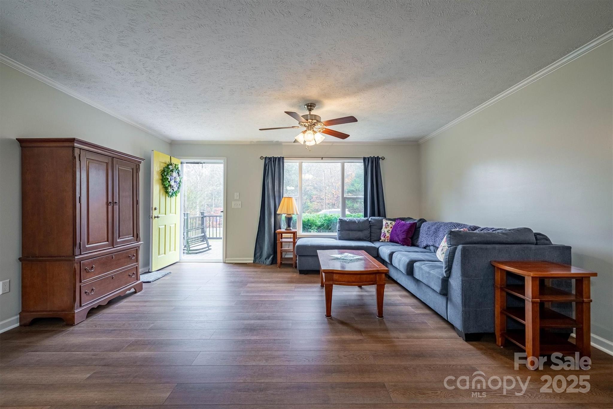 1327 Premier Road Granite Falls, NC 28630 - Photo 10 of 31 Gallery Image 10