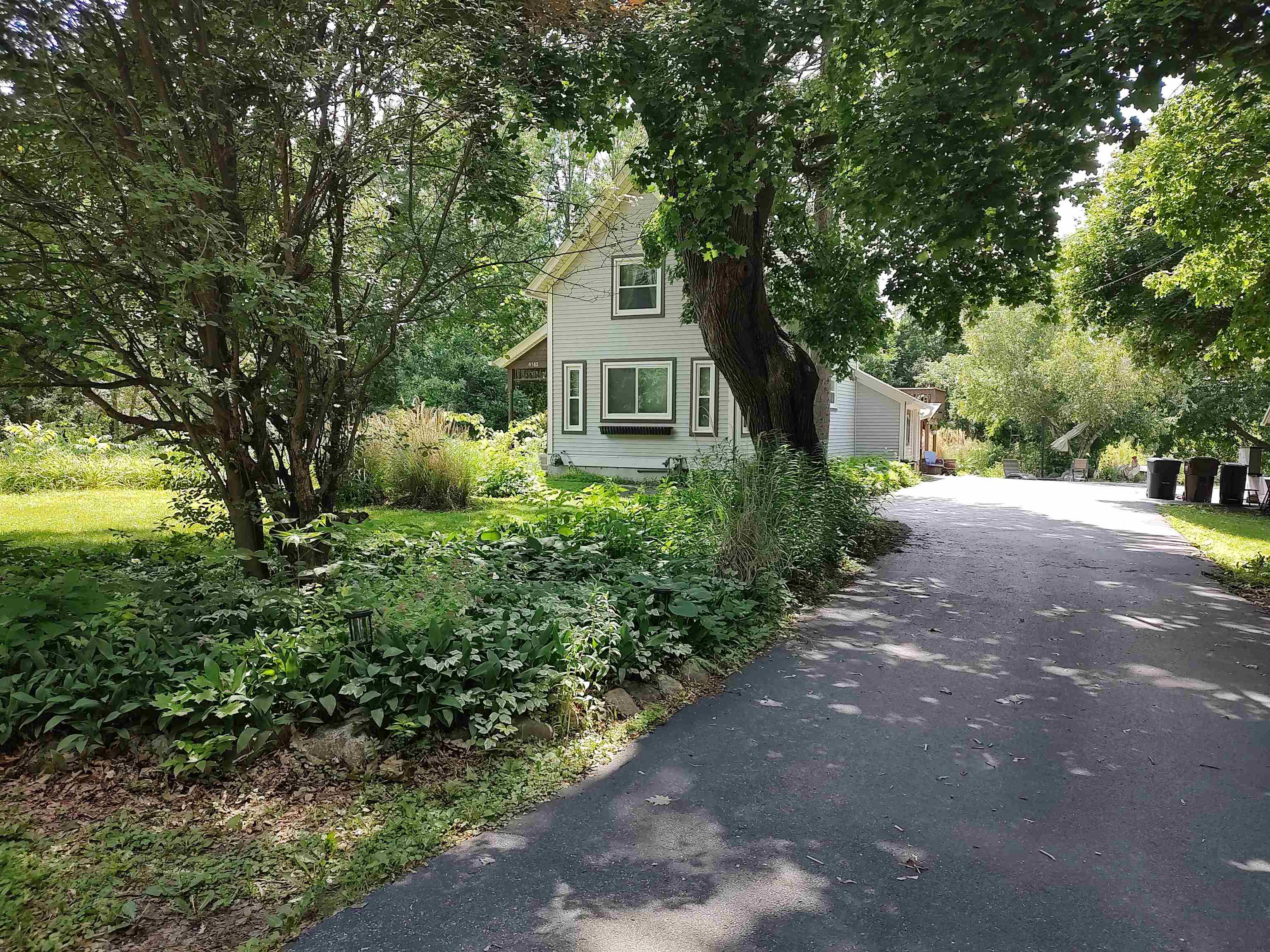 9582 Beaver Valley Road Belvidere, IL 61008 - Photo 2 of 44 Gallery Image 2