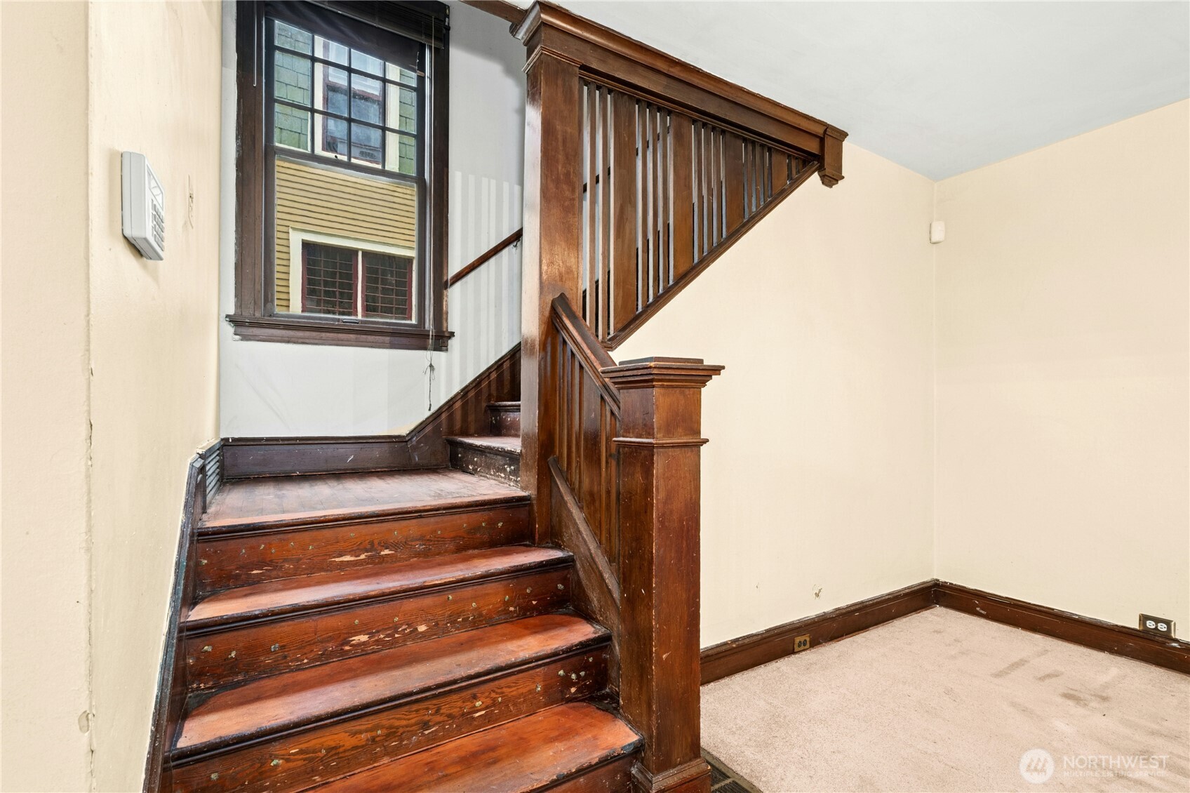 206 32nd Avenue Seattle, WA 98112 - Photo 12 of 27