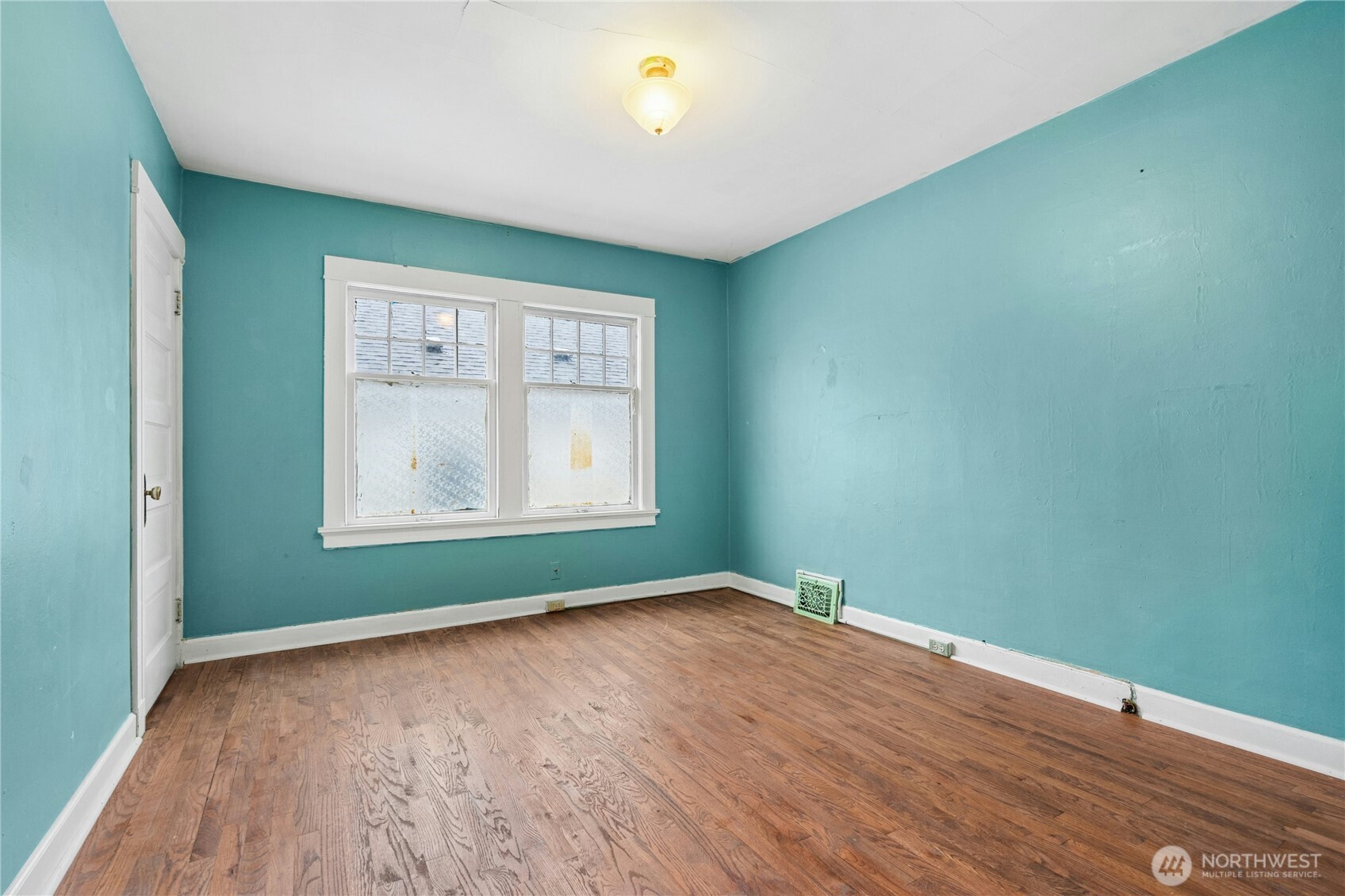 206 32nd Avenue Seattle, WA 98112 - Photo 18 of 27