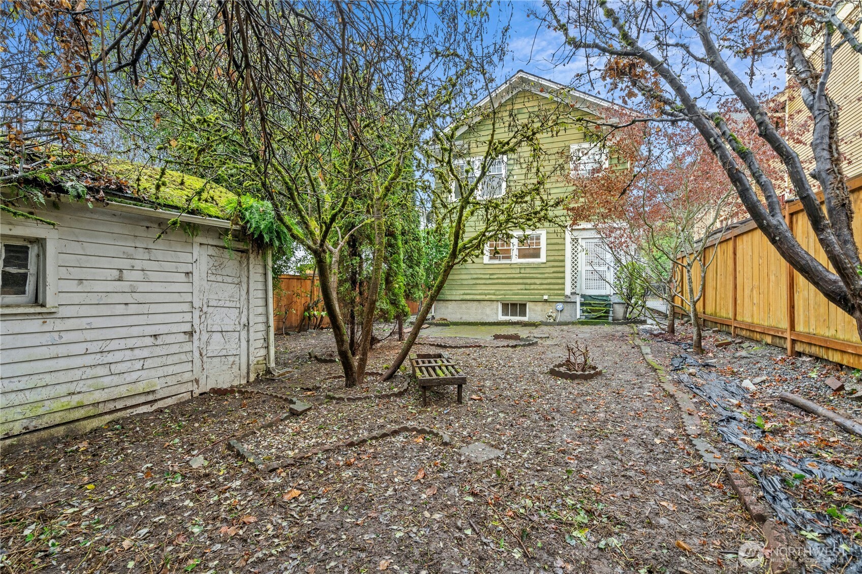 206 32nd Avenue Seattle, WA 98112 - Photo 24 of 27