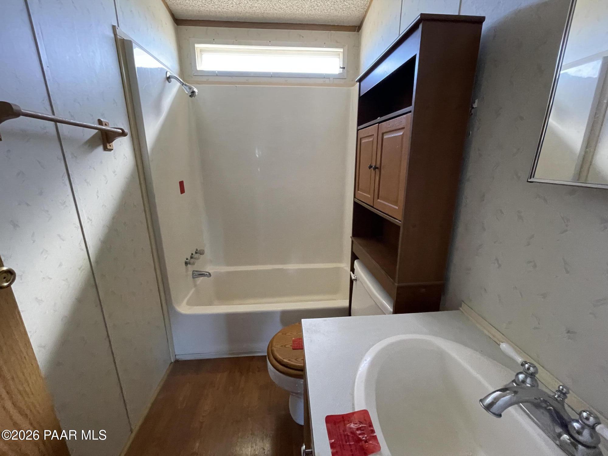 1355 South Reed Road Chino Valley, AZ 86323 - Photo 28 of 35 Guest Bathroom