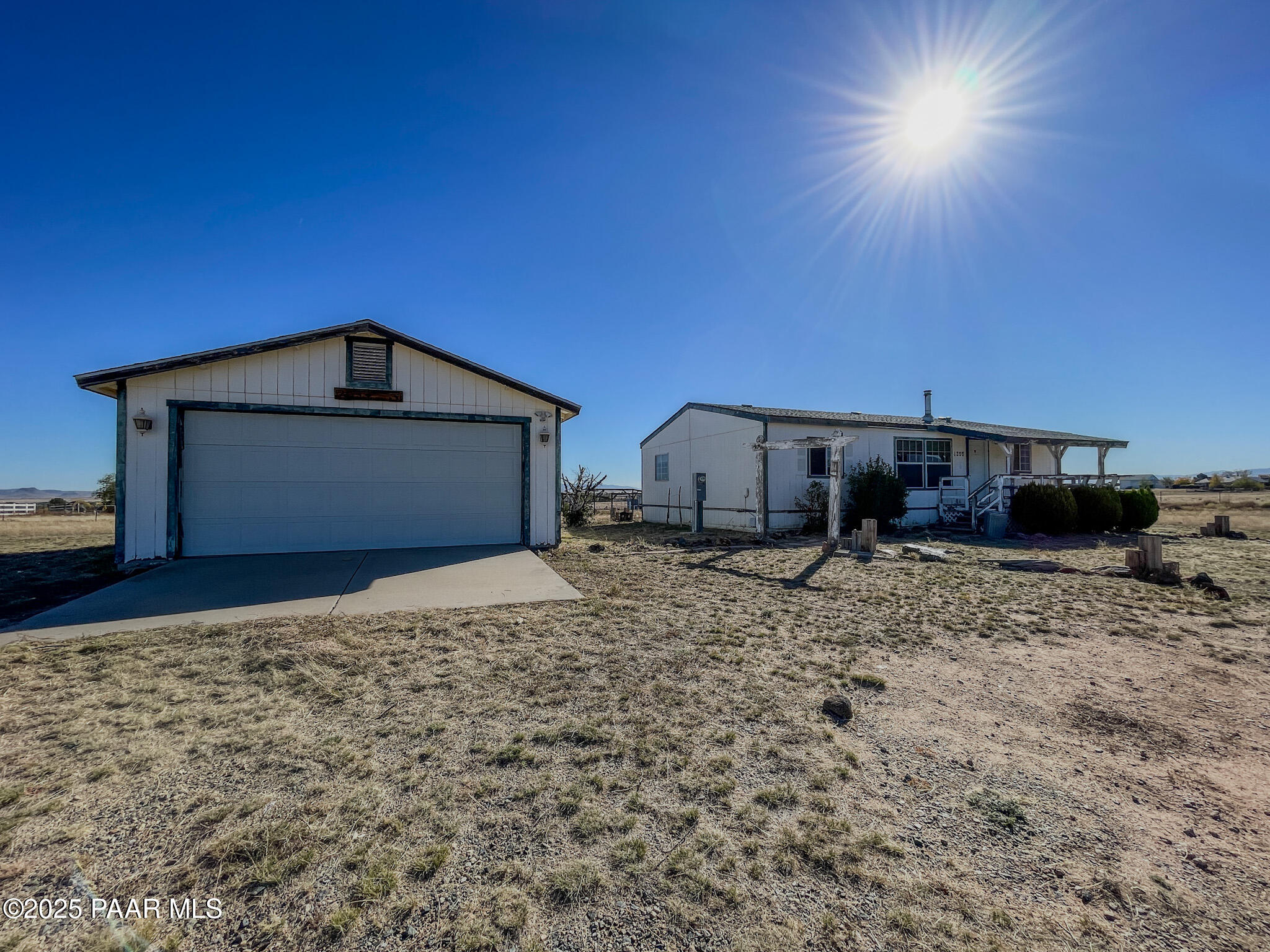 1355 South Reed Road Chino Valley, AZ 86323 - Photo 7 of 35 Garage