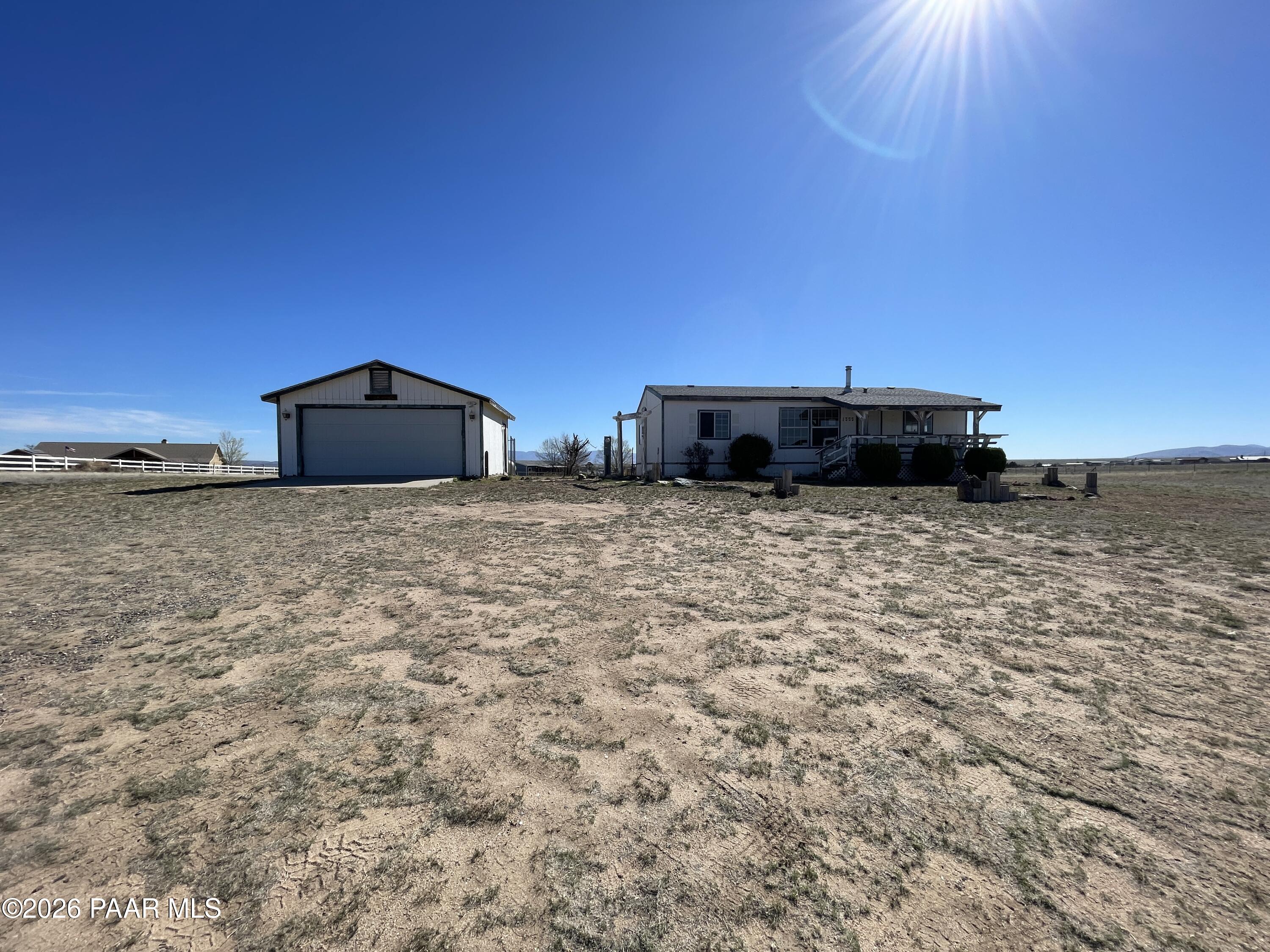 1355 South Reed Road Chino Valley, AZ 86323 - Photo 8 of 35 a view of a terrace with a sink