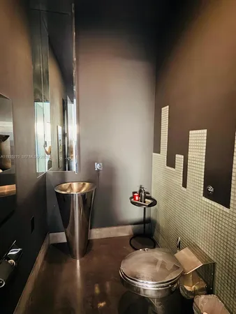 $14,000 | 21025 Northeast 38th Avenue, Unit 81, Aventura, FL 33180