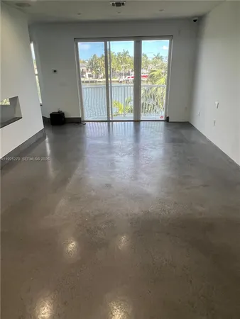 $14,000 | 21025 Northeast 38th Avenue, Unit 81, Aventura, FL 33180