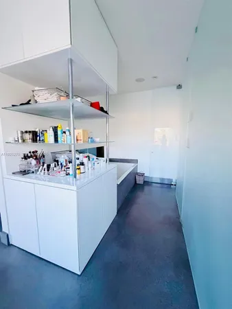 $14,000 | 21025 Northeast 38th Avenue, Unit 81, Aventura, FL 33180
