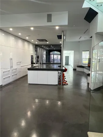 $13,750 | 21025 Northeast 38th Avenue, Unit 81, Aventura, FL 33180