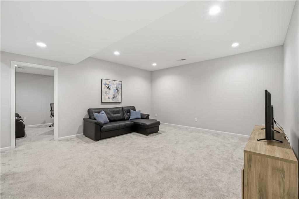 18804 Redbud Lane Spring Hill, KS 66083 - Photo 34 of 48