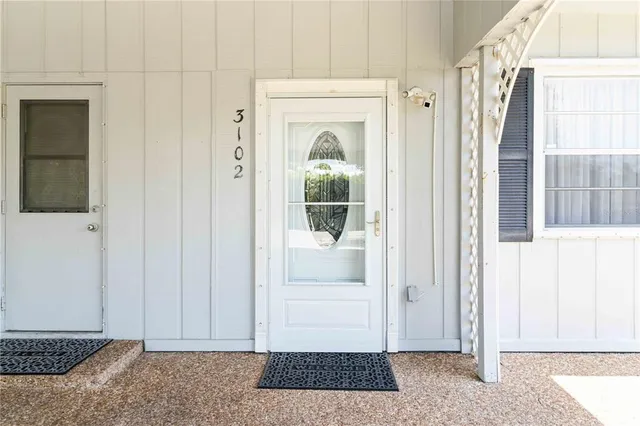 $320,000 | 3102 Southeast 34th Avenue, Okeechobee, FL 34974