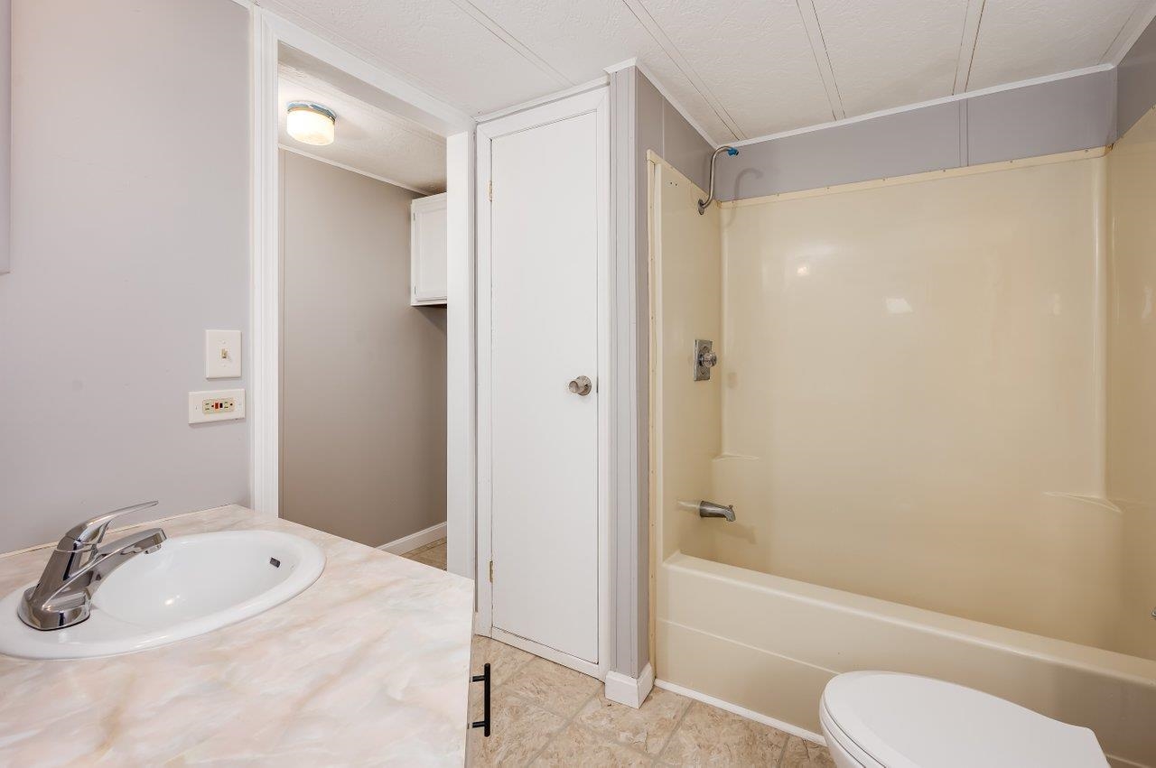 18 North Fuchsia Drive Rochester, NH 03867 - Photo 12 of 18