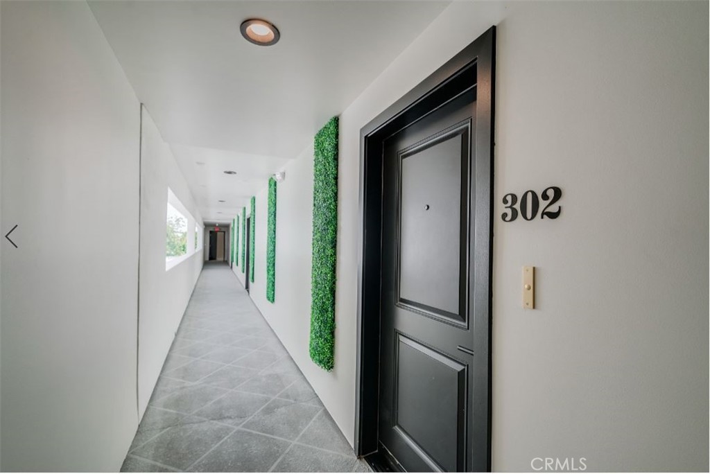 7018 Alabama Avenue, Unit 201 Canoga Park, CA 91303 - Photo 22 of 25