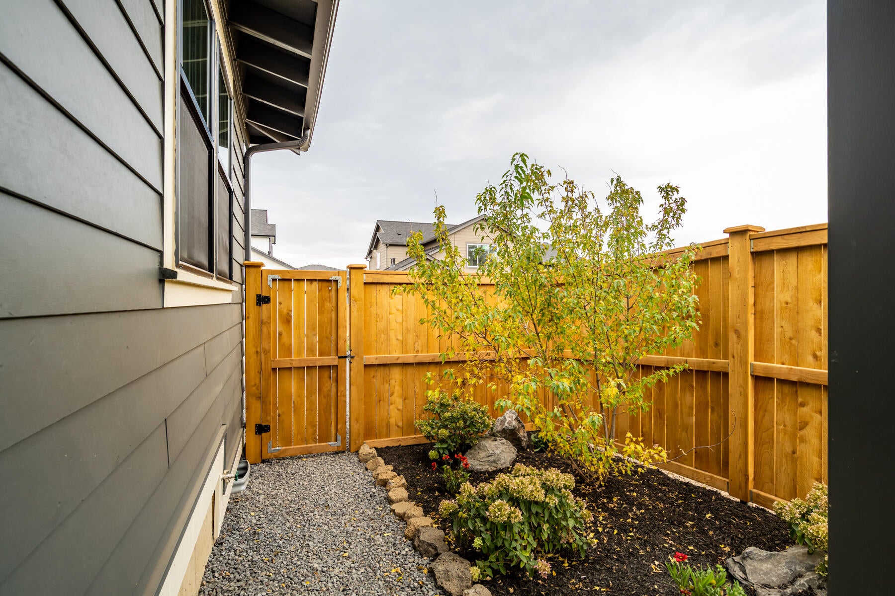 20442 Murphy Road, Unit LOT 26 Bend, OR 97702 - Photo 38 of 39 JH5_4808