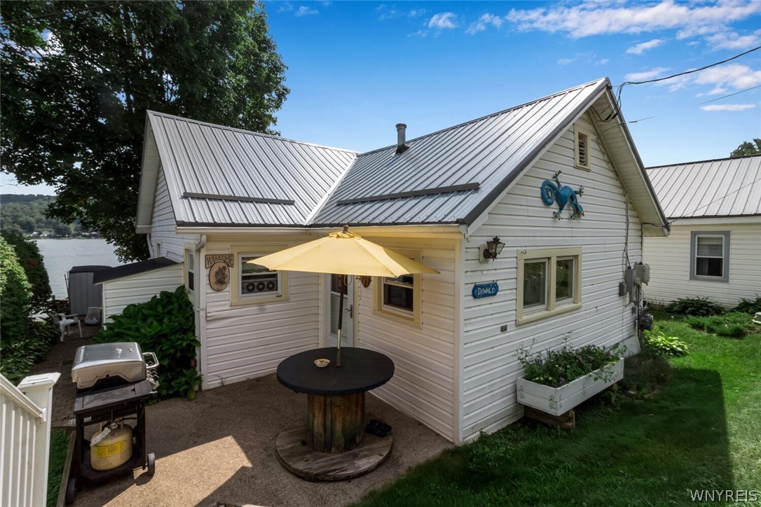 202 Long Point Drive Machias, NY 14101 - Photo 4 of 49