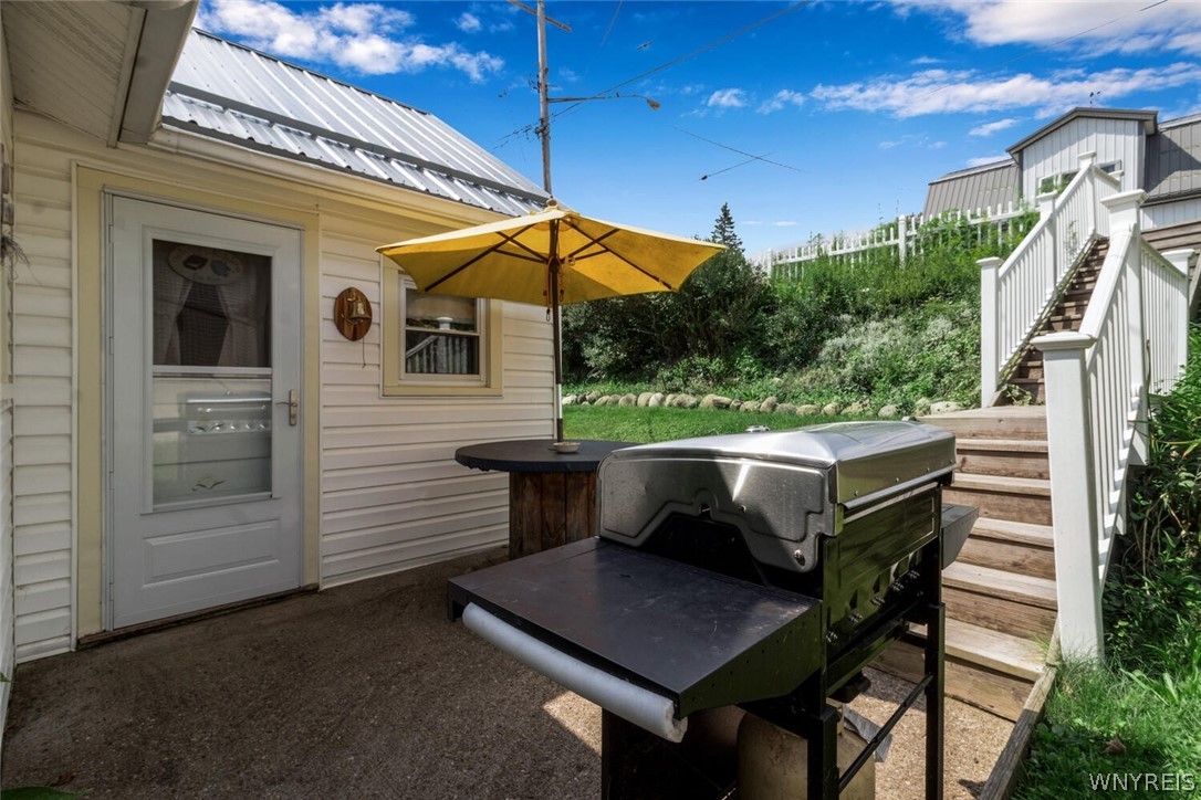 202 Long Point Drive Machias, NY 14101 - Photo 5 of 49