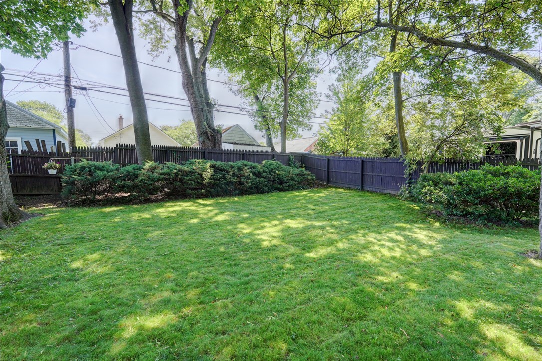 185 Rogene Street Greece, NY 14616 - Photo 4 of 50 Gallery Image 4